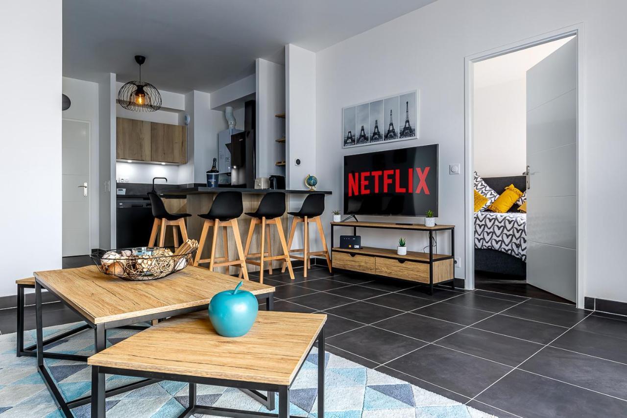 King Size Bed - Free Private Parking - Garden & Terrace - 14min From Disneyland Apartment *